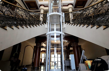 أهمية استخدام قطع الغيار الأصلية… ولماذا ينخفض أداء المصعد مع البدائل؟